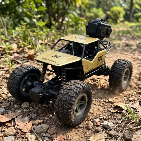Rock Crawler Metal Remote Car | 1:18 off Road Car with Rechargeable and smoke spray function